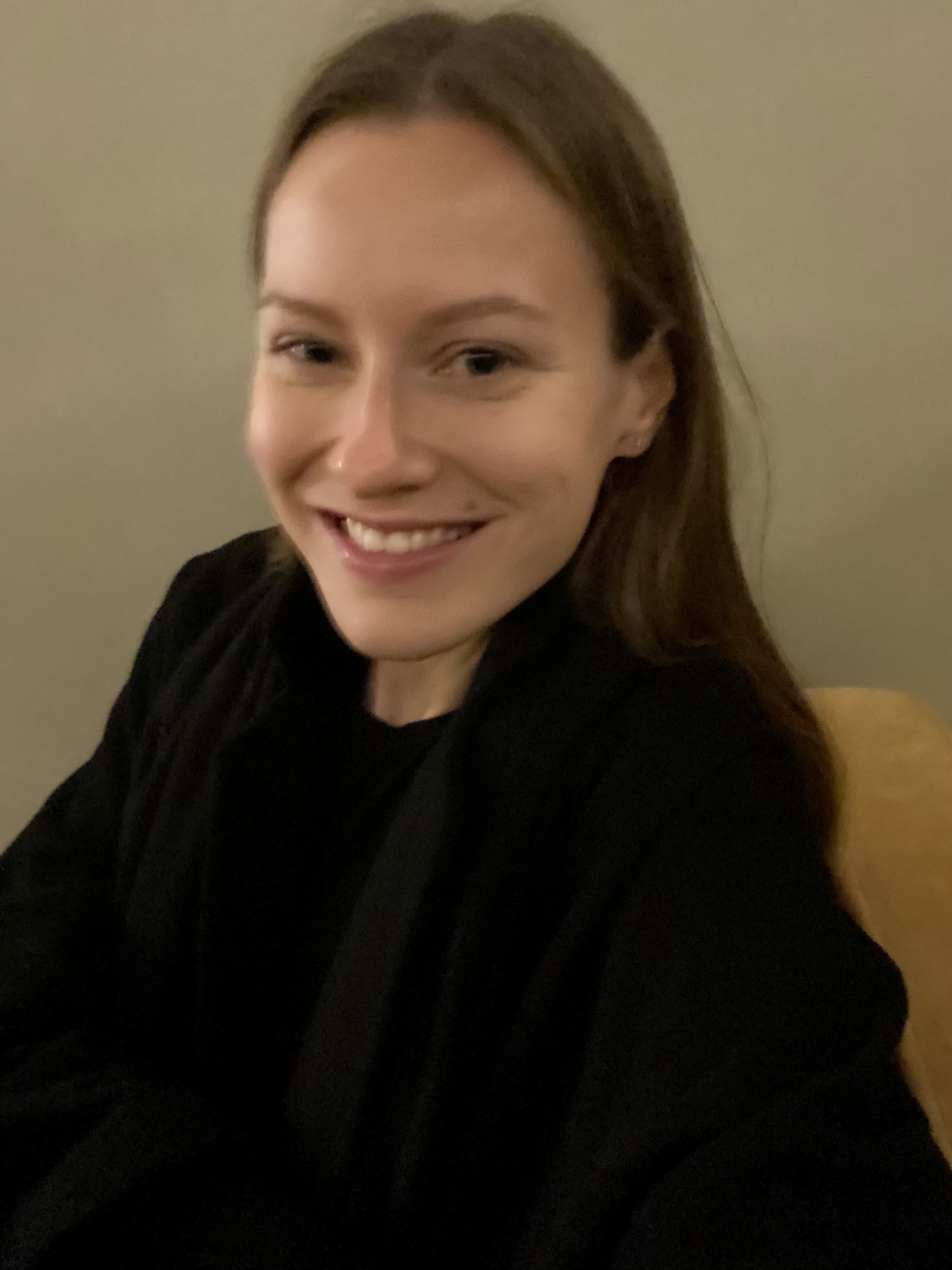 Александра Тихонова